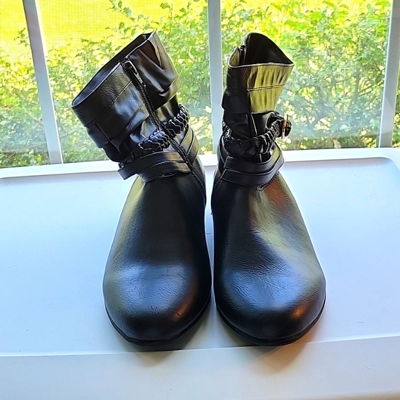 Mickey Ankle Boot - Picture 3 of 8